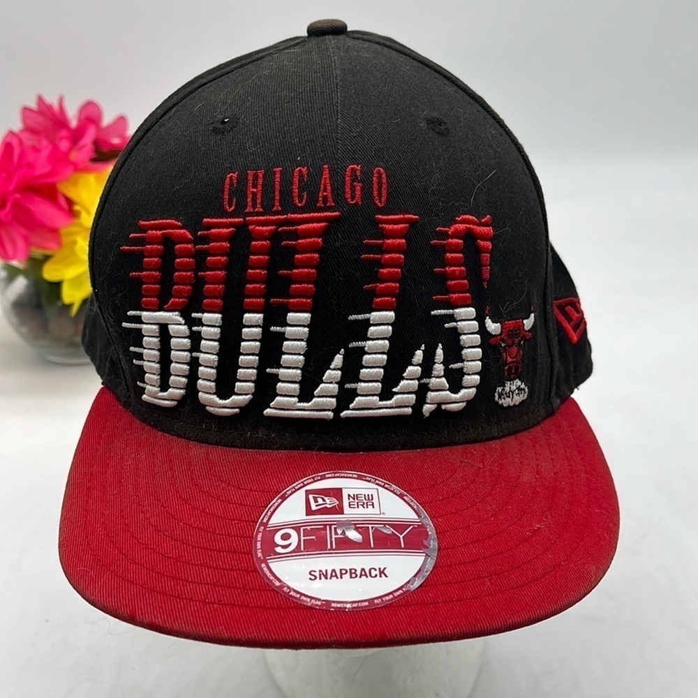 Chicago Bulls Hat 1996 Autographed by John Sally Vintage HT3288B